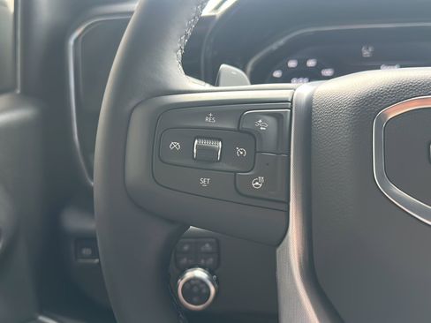 Used 2024 GMC Sierra 1500 Elevation w/ Elevation Premium Package image 29