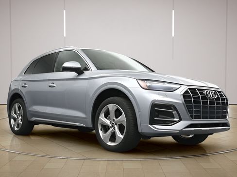 Used 2021 Audi Q5 Prestige AWD/4WD image 30