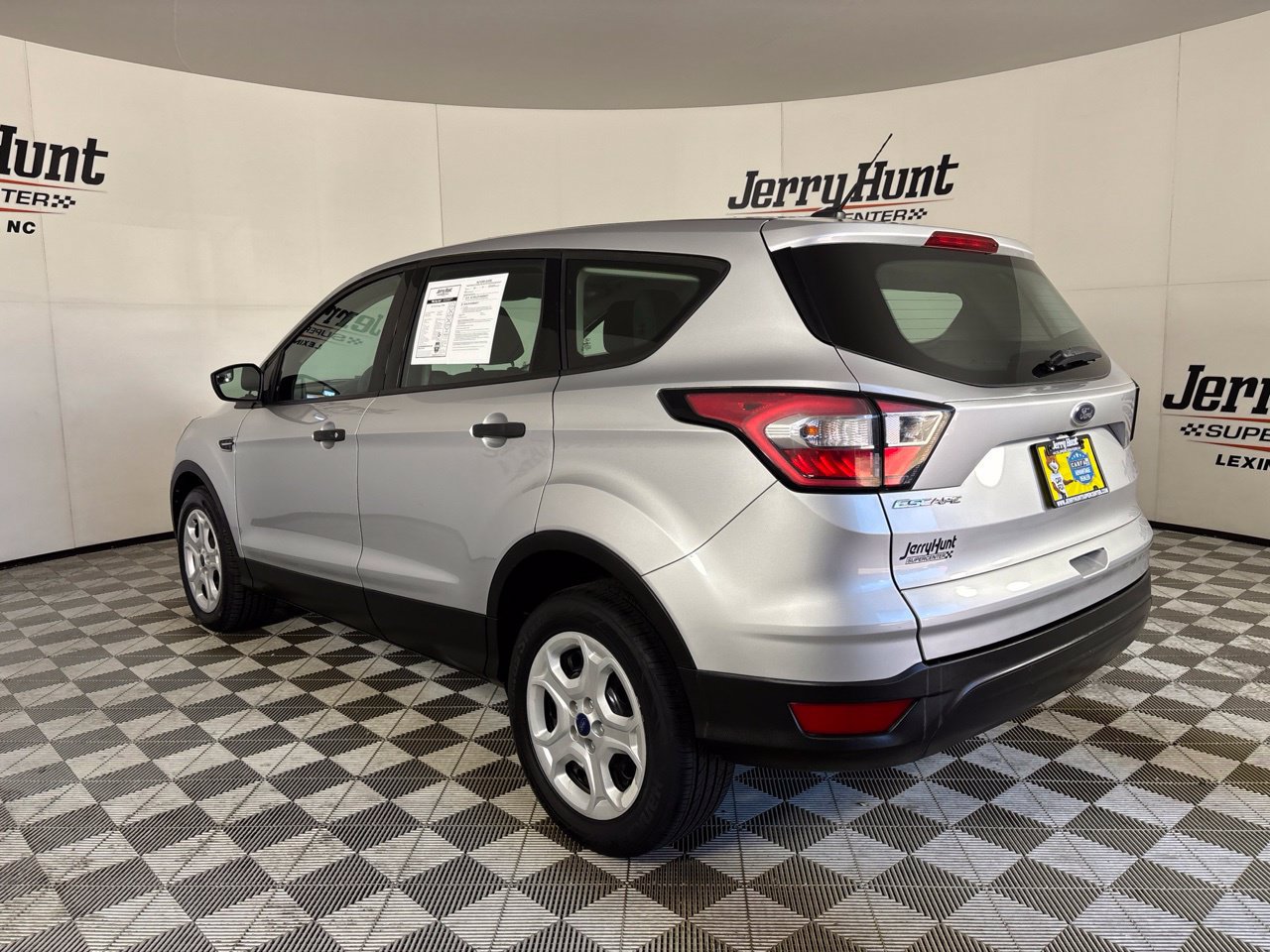 Used 2017 Ford Escape S FWD image 8