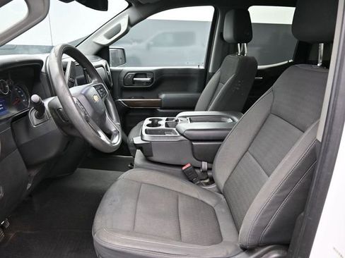 Used 2020 Chevrolet Silverado 1500 LT w/ Trailering Package image 11