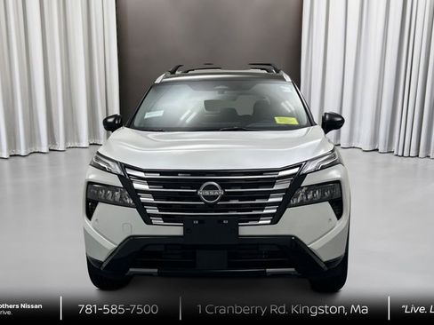 New 2026 Nissan Rogue Platinum w/ Platinum Premium Package AWD/4WD image 2