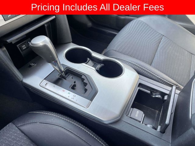 Used 2014 Toyota Camry SE w/ Moonroof Package FWD image 35