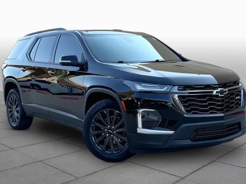 Used 2023 Chevrolet Traverse RS AWD/4WD image 3
