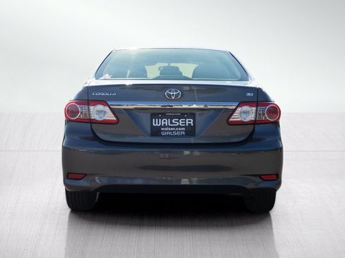 Used 2012 Toyota Corolla LE FWD image 4
