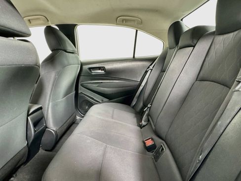 Used 2020 Toyota Corolla LE FWD image 9