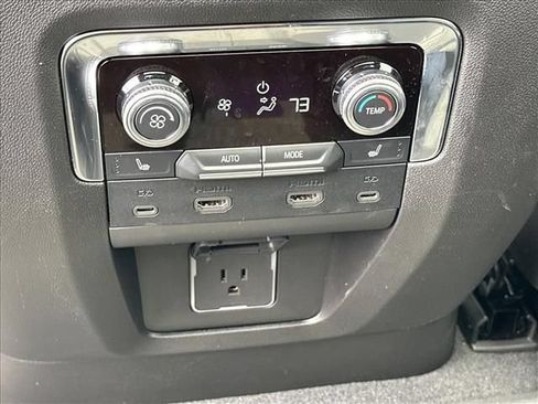 New 2026 GMC Yukon XL Denali w/ Denali Reserve Package AWD/4WD image 22