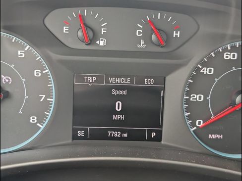 Used 2024 Chevrolet Equinox LS FWD image 10