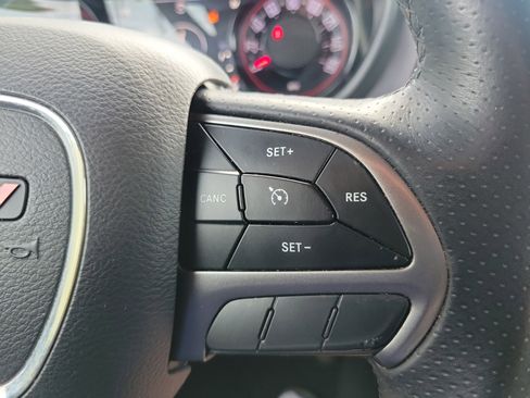 Used 2019 Dodge Challenger SXT w/ Blacktop Package RWD image 18