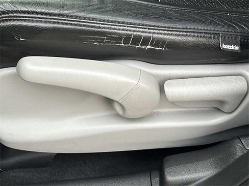 Used 2020 Honda Pilot LX image 32