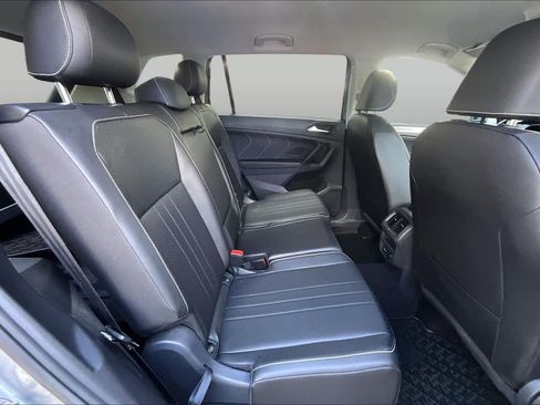 Used 2023 Volkswagen Tiguan SE FWD image 20