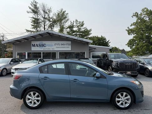 Used 2010 MAZDA MAZDA3 i Touring FWD image 2