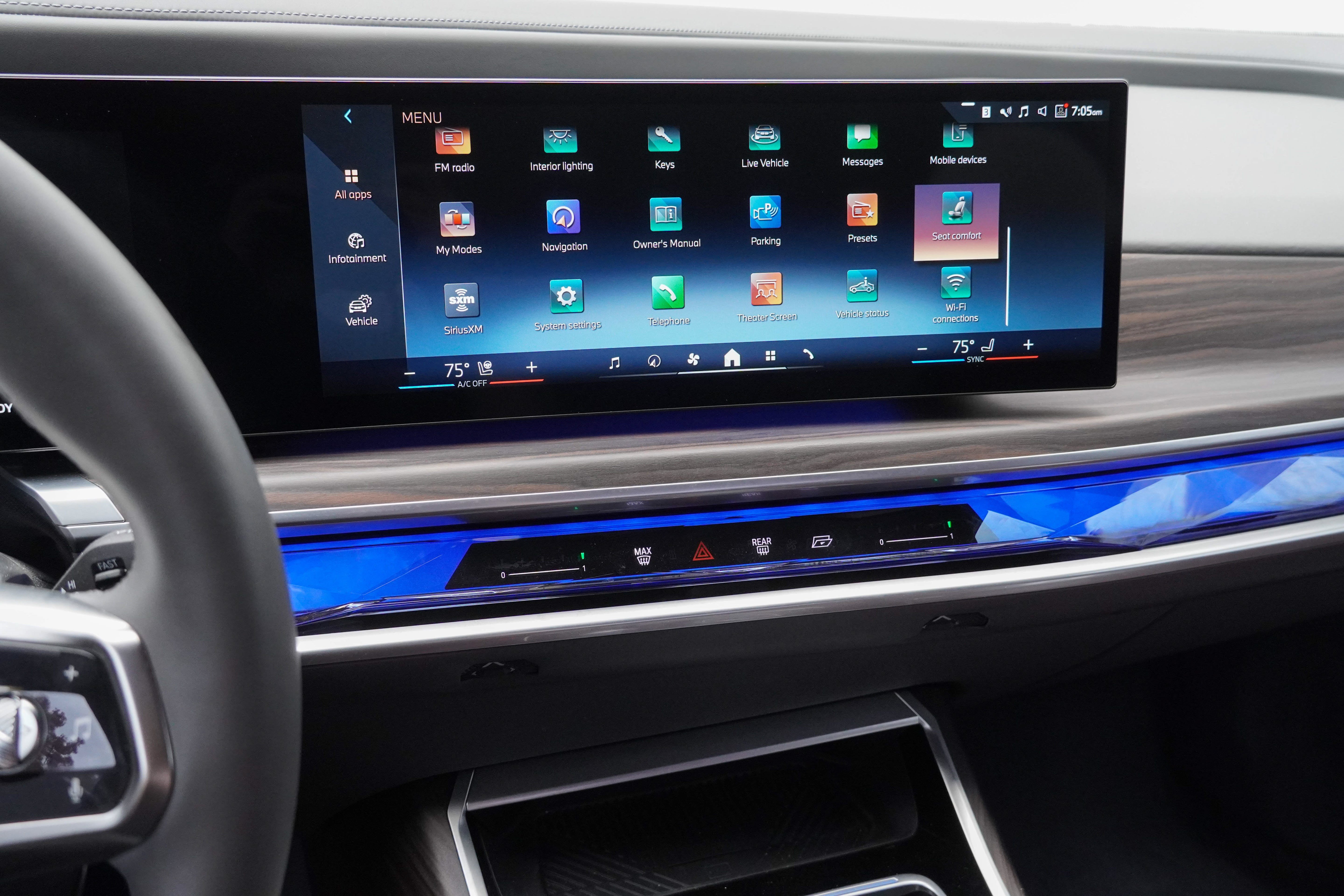 Certified 2023 BMW i7 xDrive60 w/ Executive Package 2 AWD/4WD image 23