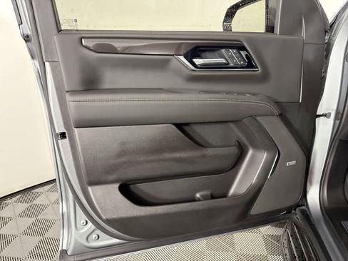 New 2026 GMC Yukon XL Elevation image 8