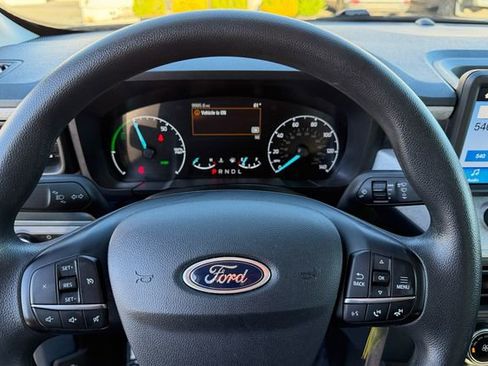 Used 2024 Ford Maverick XLT image 15