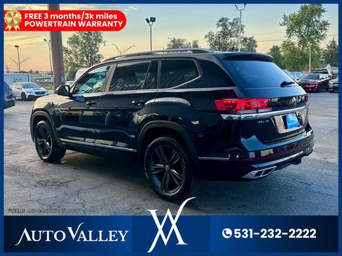 Used 2022 Volkswagen Atlas SEL R-Line AWD/4WD image 5