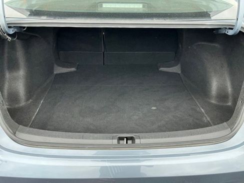 Used 2024 Toyota Corolla LE FWD image 17