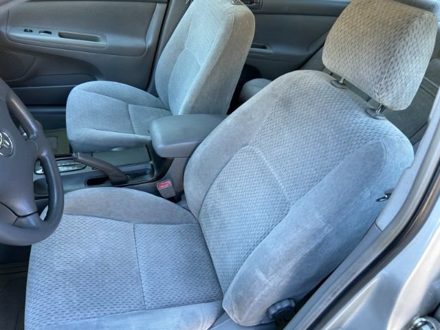 Used 2003 Toyota Camry LE FWD image 9