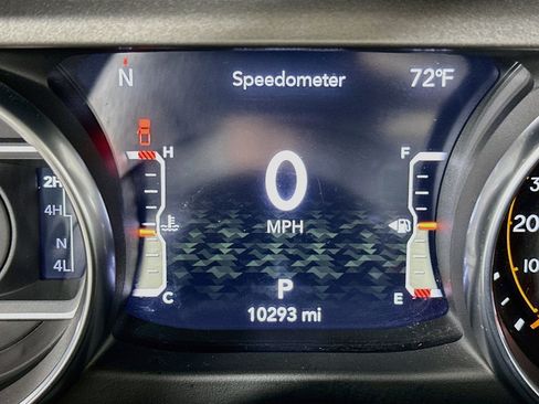 Used 2023 Jeep Gladiator Sport AWD/4WD image 12