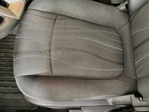 Used 2016 Chevrolet Sonic LT FWD image 19