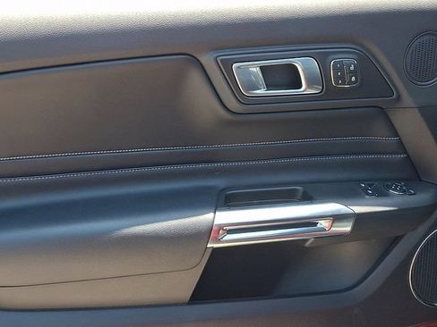 Used 2019 Ford Mustang GT Premium w/ Equipment Group 401A RWD image 22