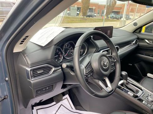 Used 2023 MAZDA CX-5 Carbon Edition image 10