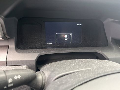 Used 2024 Toyota Tacoma SR5 AWD/4WD image 11