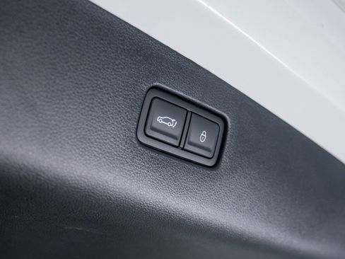 New 2026 Genesis GV70 3.5T Sport Prestige image 9