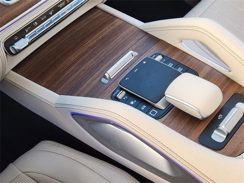 Used 2025 Mercedes-Benz GLE 53 AMG GLE 53 AMG image 19