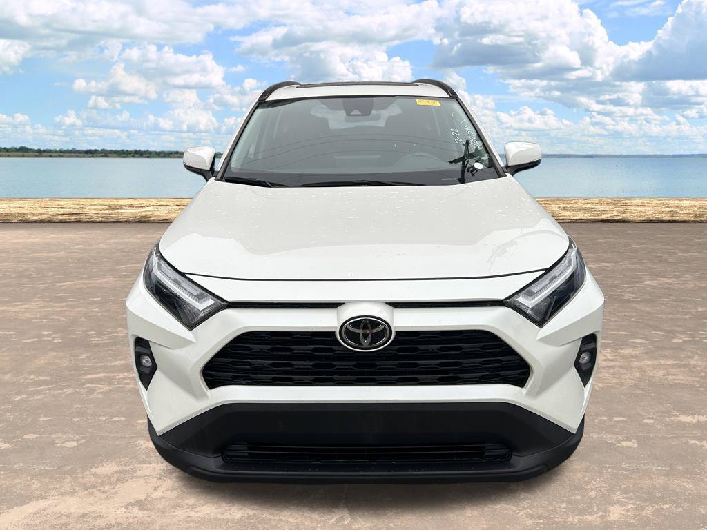 Used 2022 Toyota RAV4 XLE Premium FWD image 2