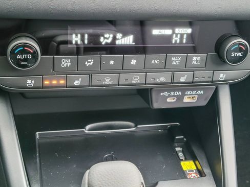 Certified 2026 Subaru Outback Touring XT AWD/4WD image 16
