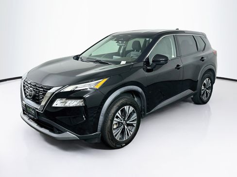 Used 2021 Nissan Rogue SV FWD image 3