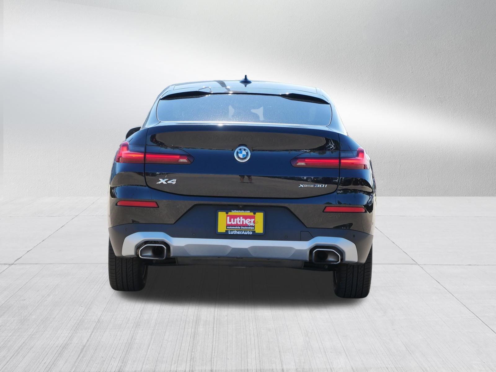 Used 2024 BMW X4 xDrive30i w/ Parking Assistance Package AWD/4WD image 6