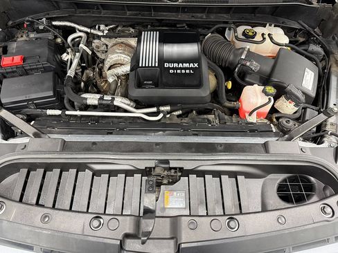Used 2021 Chevrolet Silverado 1500 RST AWD/4WD image 27