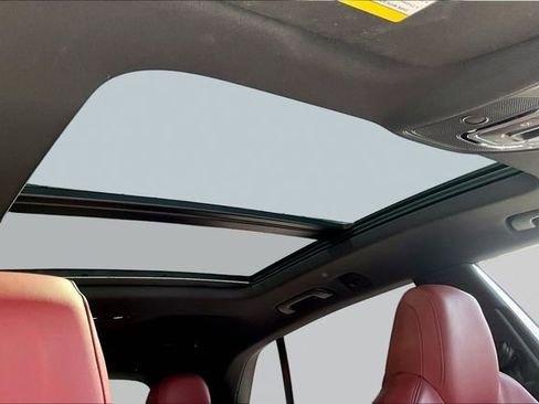 Used 2024 Audi SQ8 Premium Plus w/ Executive Package image 27