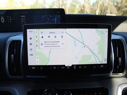 New 2026 Ford Expedition Active image 6