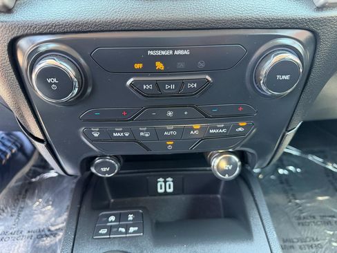 Used 2019 Ford Ranger XLT w/ Equipment Group 301A Mid AWD/4WD image 24