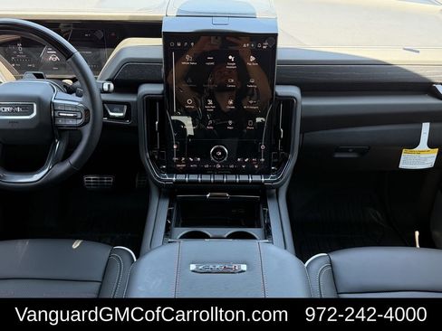 New 2026 GMC Yukon AT4 Ultimate w/ LPO, Floor Liner Package AWD/4WD image 13