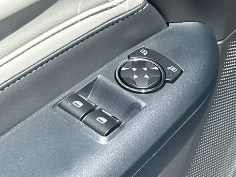 Used 2025 Ford Mustang GT Premium RWD image 24