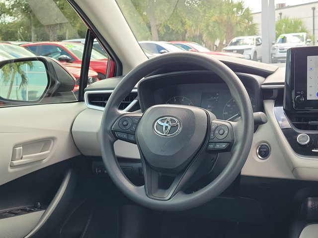 Used 2023 Toyota Corolla LE w/ LE Convenience Package FWD image 3