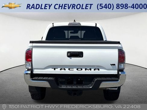 Used 2023 Toyota Tacoma TRD Off-Road AWD/4WD image 29