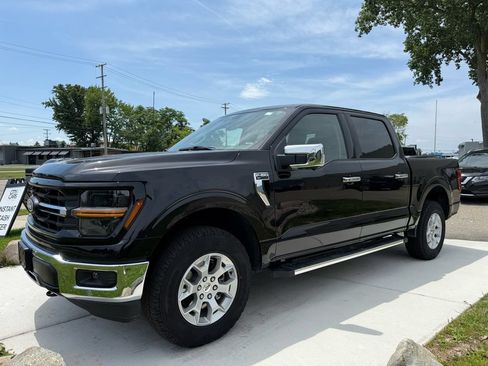 Used 2025 Ford F150 XLT w/ Equipment Group 302A MID AWD/4WD image 1
