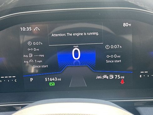 Used 2025 Volkswagen Jetta SE FWD image 26