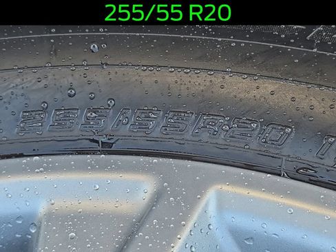 Used 2021 Ford Explorer Limited w/ Equipment Group 301A AWD/4WD image 53