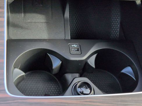 Used 2026 BMW X5 xDrive50e w/ M Sport Package image 31