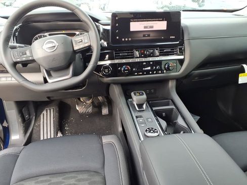 New 2026 Nissan Pathfinder SV image 9