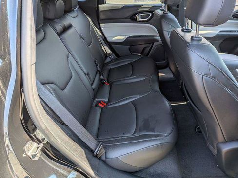 Certified 2025 Jeep Compass Limited AWD/4WD image 25