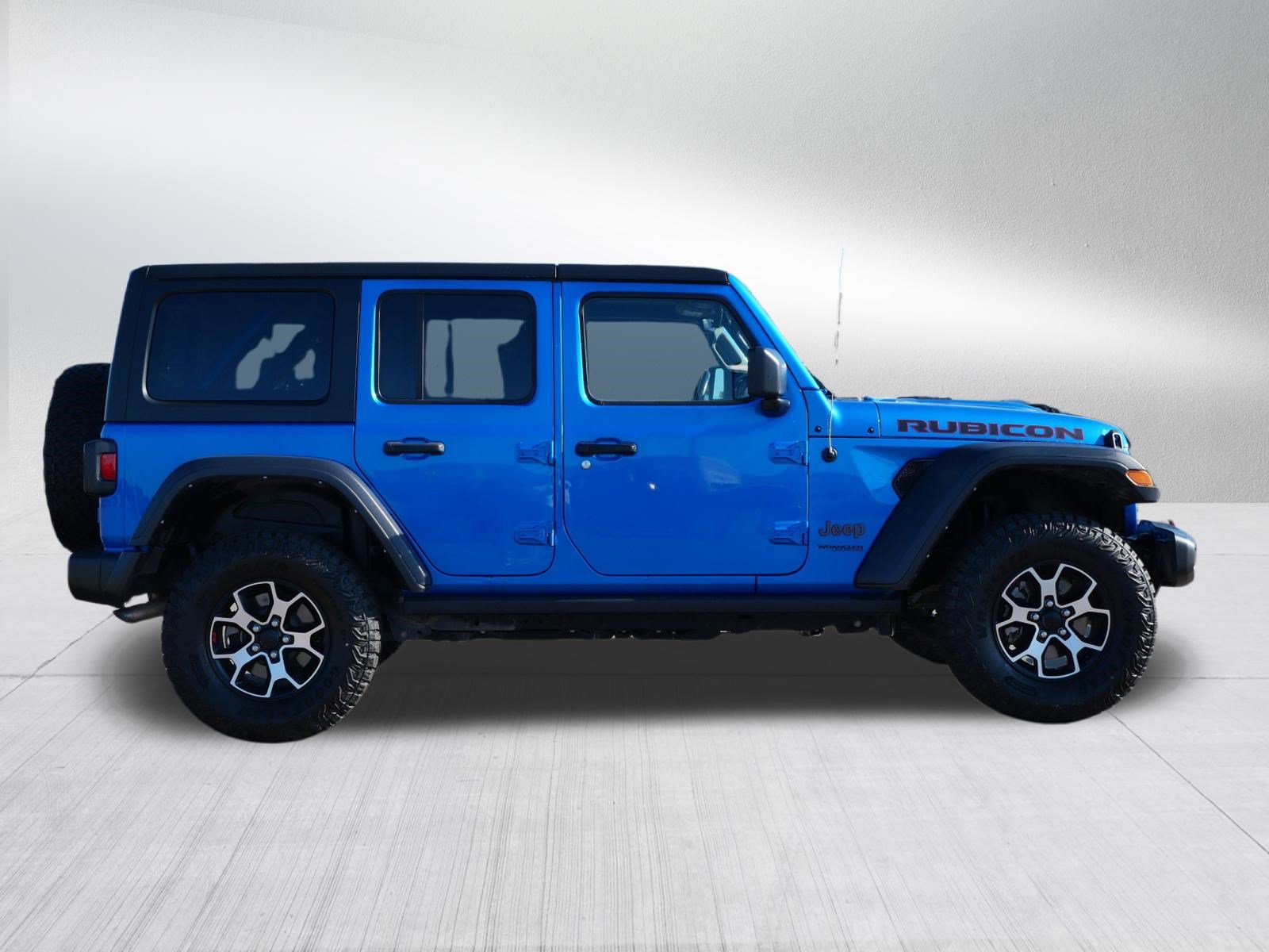 Used 2022 Jeep Wrangler Unlimited Rubicon AWD/4WD image 8