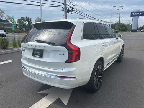 Certified 2025 Volvo XC90 B6 Plus AWD/4WD image 5