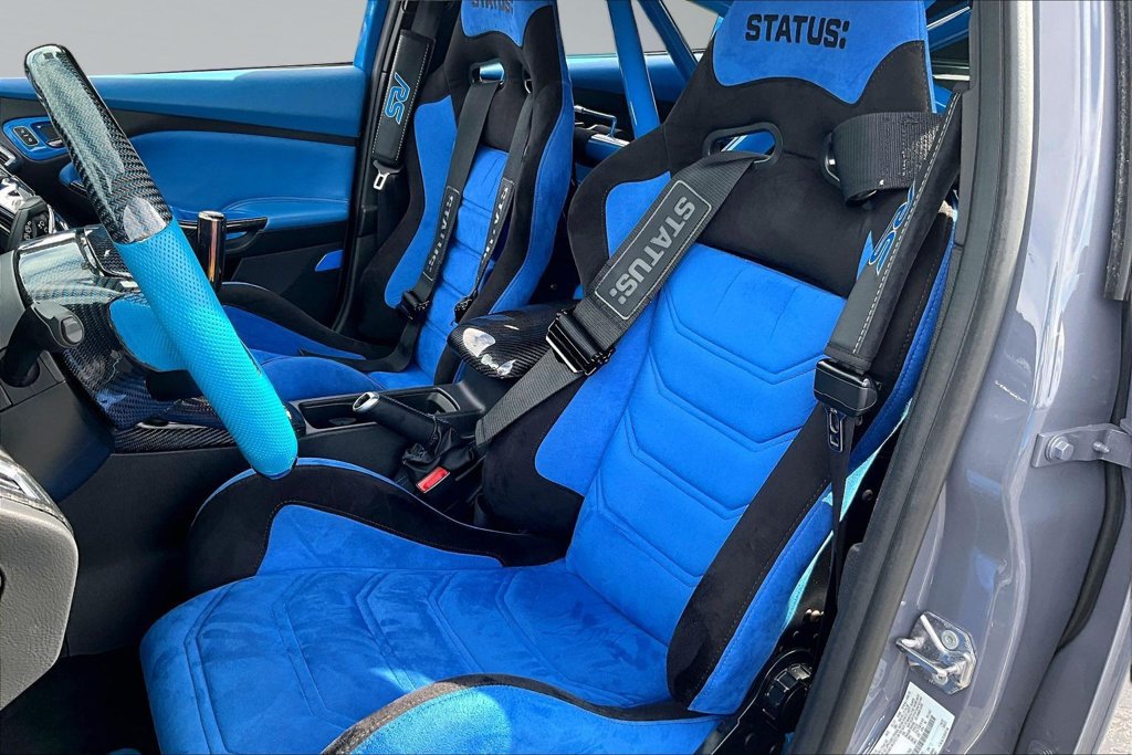 Used 2017 Ford Focus RS AWD/4WD image 26