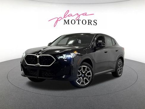 New 2026 BMW X2 xDrive28i w/ Technology Package AWD/4WD image 1